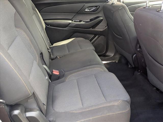 used 2021 Chevrolet Traverse car, priced at $17,207