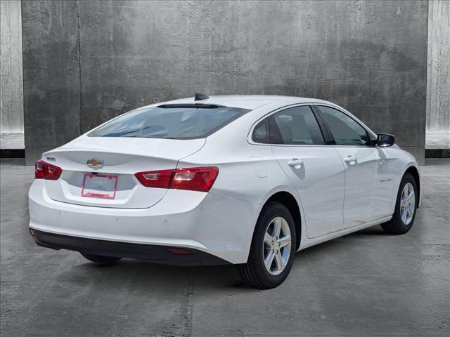 new 2024 Chevrolet Malibu car, priced at $18,945