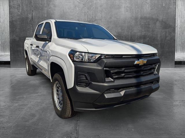 new 2025 Chevrolet Colorado car, priced at $27,495