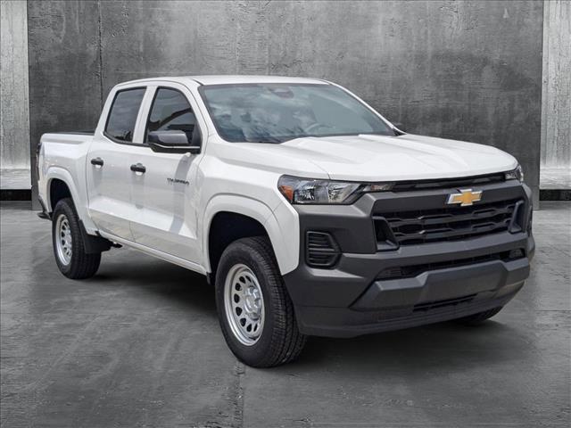 new 2024 Chevrolet Colorado car, priced at $30,990