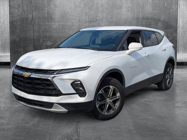 new 2025 Chevrolet Blazer car, priced at $30,875