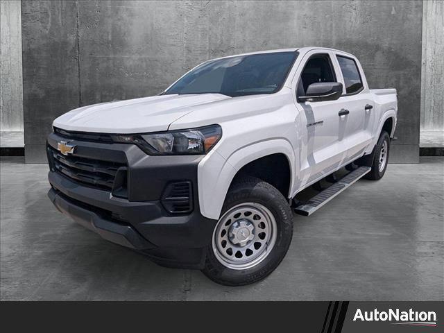 new 2025 Chevrolet Colorado car, priced at $28,995