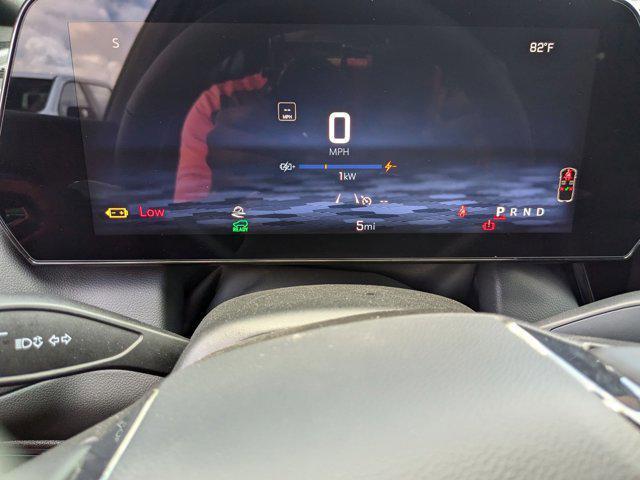 new 2025 Chevrolet Equinox EV car, priced at $39,970