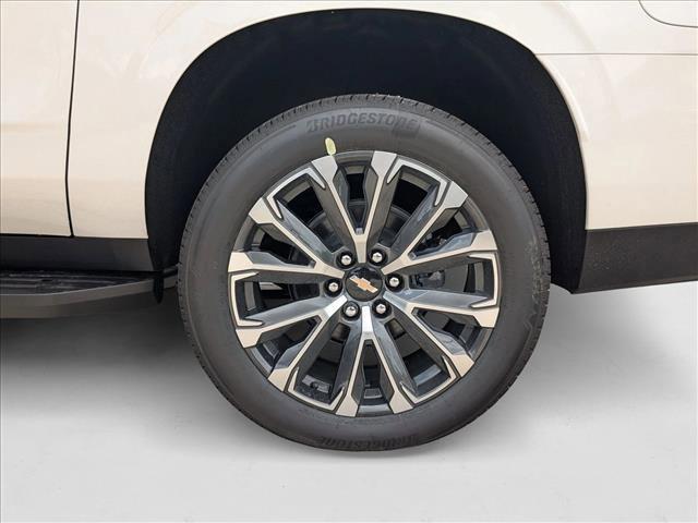 new 2025 Chevrolet Suburban car, priced at $77,790