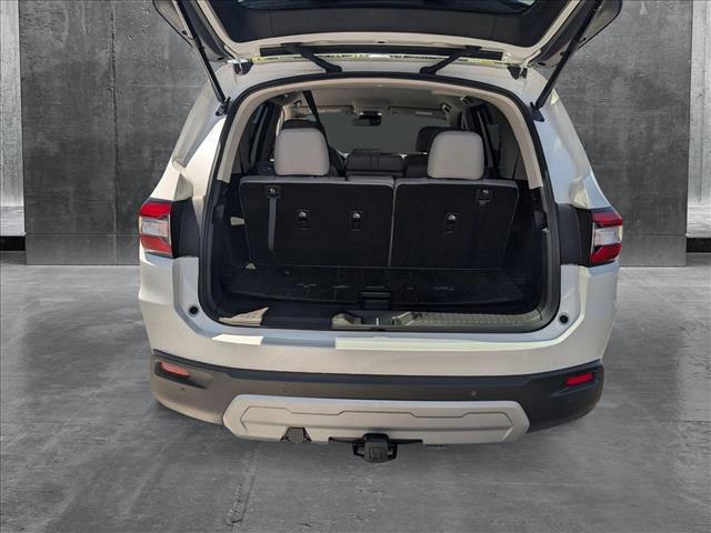 used 2025 Honda Pilot car, priced at $43,672