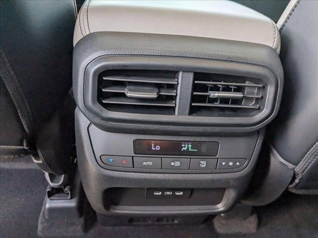 used 2025 Honda Pilot car, priced at $43,672
