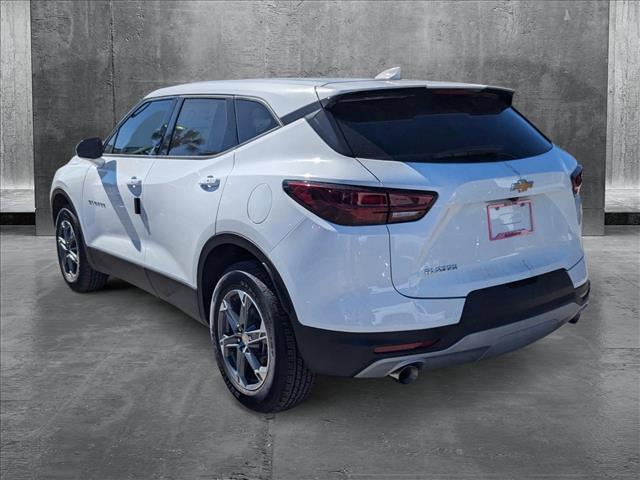 new 2025 Chevrolet Blazer car, priced at $31,875