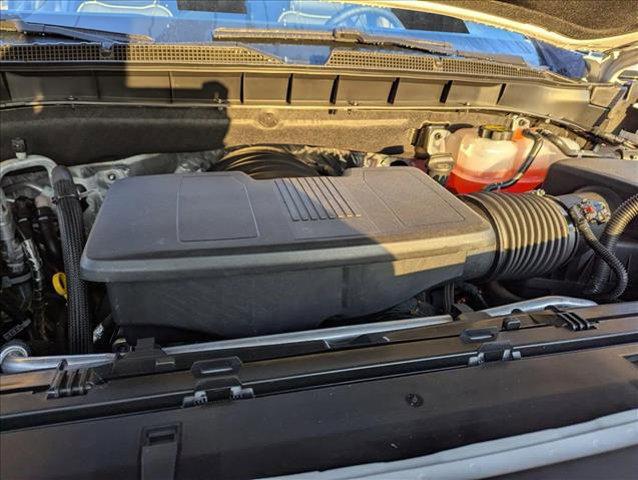 new 2025 Chevrolet Suburban car, priced at $76,616