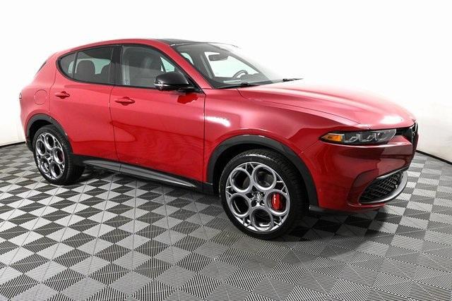 new 2024 Alfa Romeo Tonale car, priced at $55,290