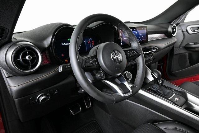 new 2025 Alfa Romeo Tonale car, priced at $44,625
