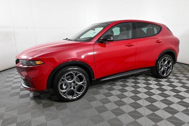 new 2025 Alfa Romeo Tonale car, priced at $44,625