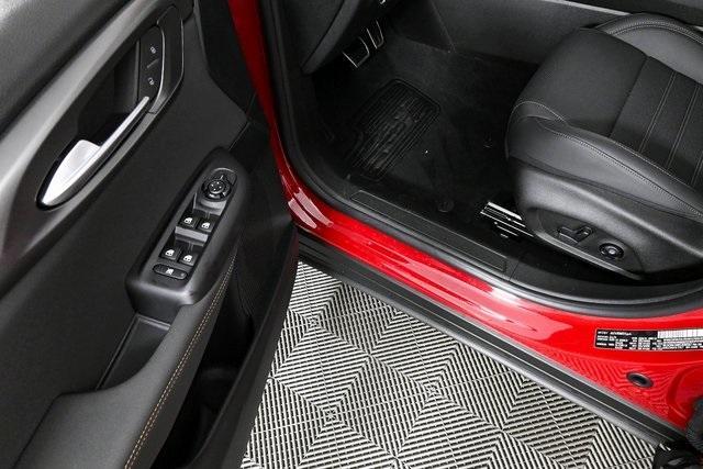 new 2025 Alfa Romeo Tonale car, priced at $44,625