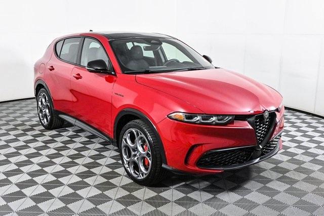 new 2024 Alfa Romeo Tonale car, priced at $58,635