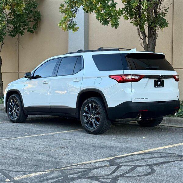 used 2020 Chevrolet Traverse car, priced at $18,999