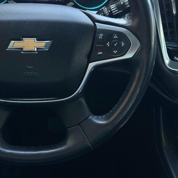 used 2020 Chevrolet Traverse car, priced at $18,999