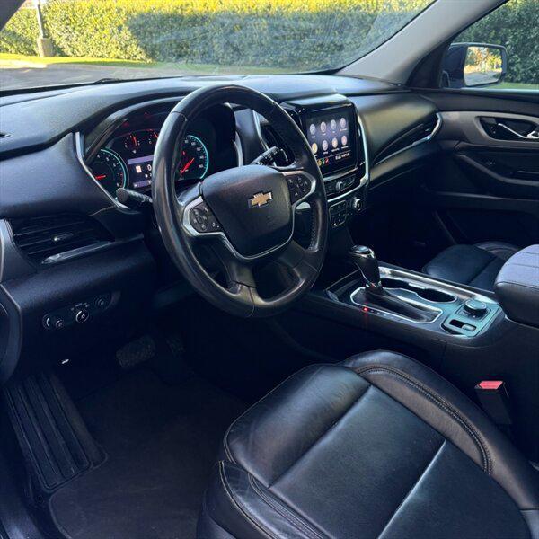 used 2020 Chevrolet Traverse car, priced at $18,999