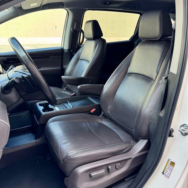 used 2018 Honda Odyssey car, priced at $24,999