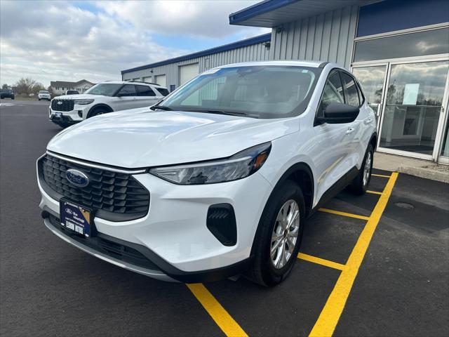 used 2023 Ford Escape car, priced at $24,995