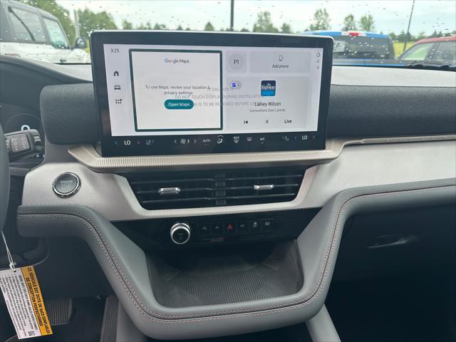 new 2025 Ford Explorer car, priced at $47,900