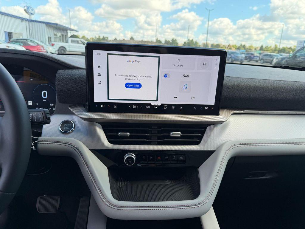 new 2025 Ford Explorer car, priced at $46,400