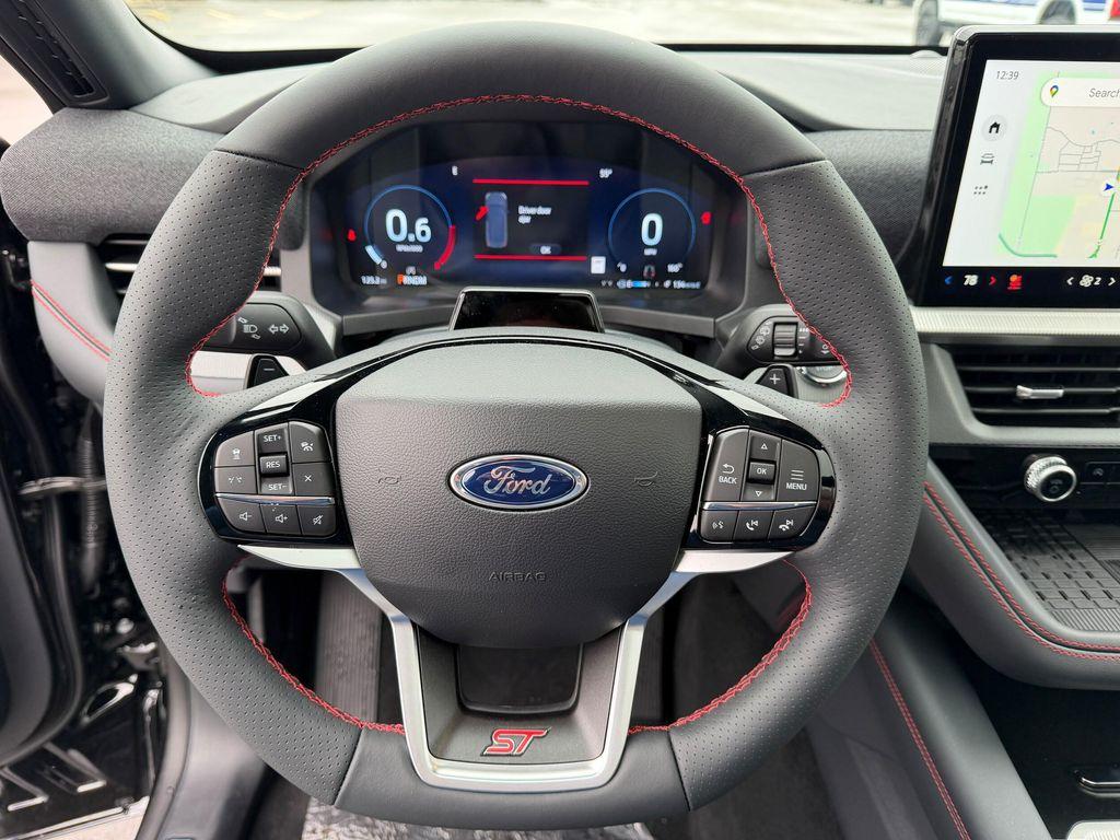 new 2025 Ford Explorer car, priced at $56,900