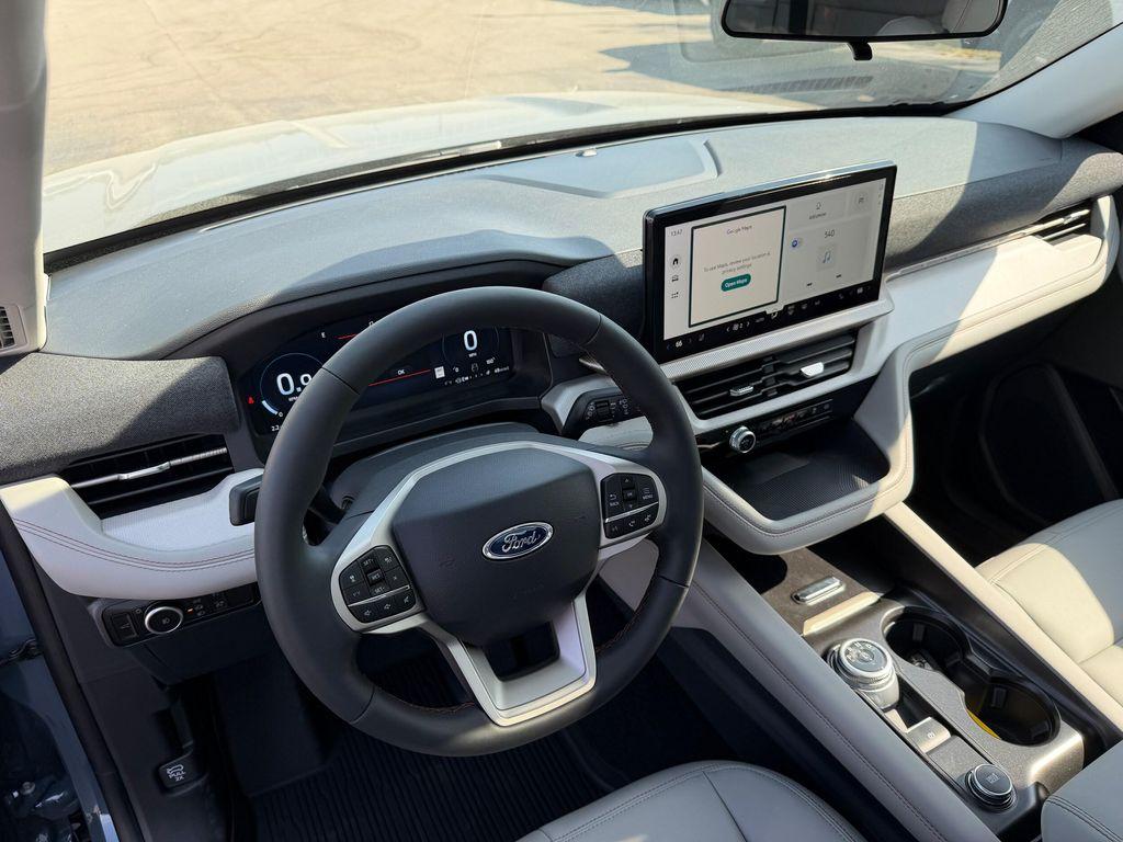 new 2025 Ford Explorer car, priced at $46,600