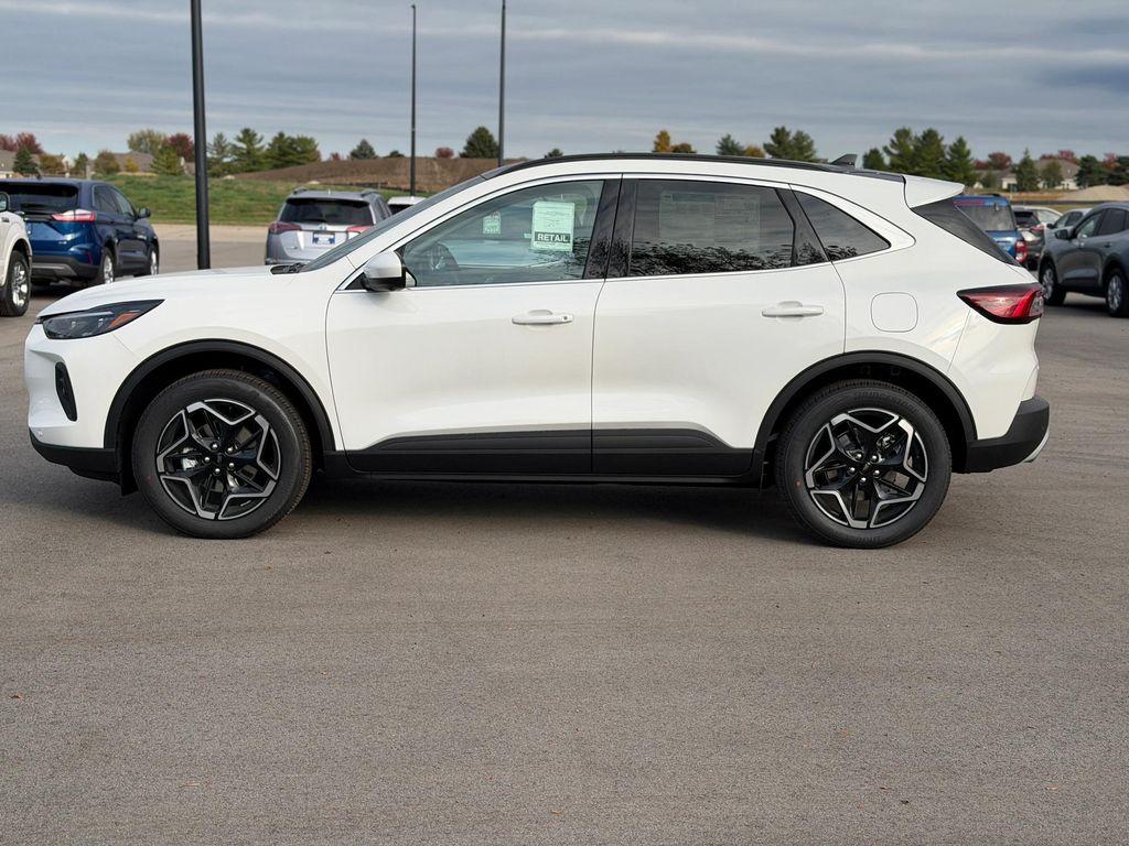 new 2026 Ford Escape car, priced at $39,900