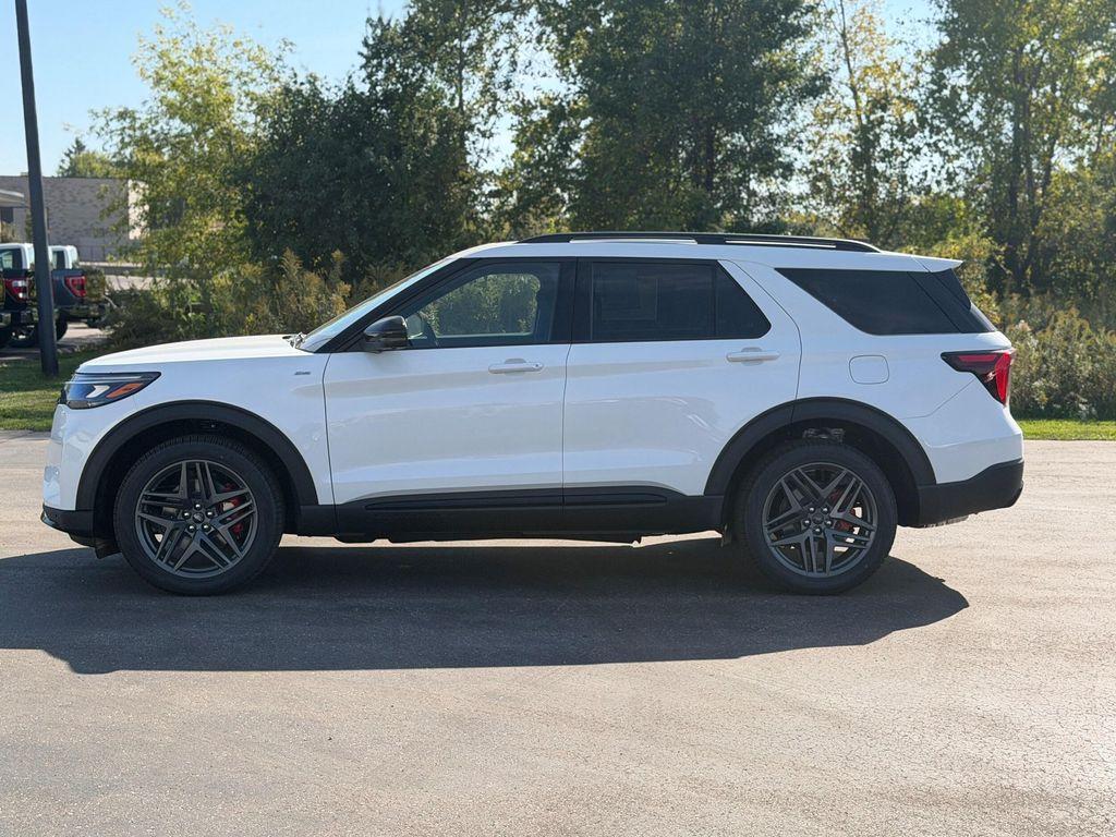 new 2025 Ford Explorer car, priced at $49,500
