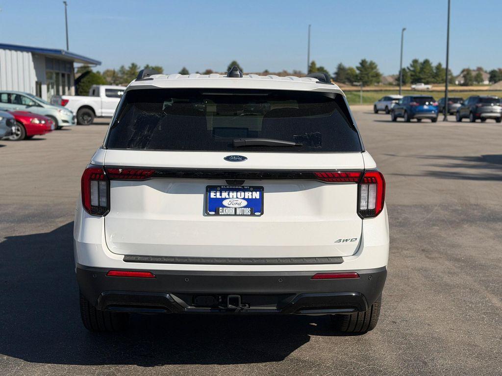 new 2025 Ford Explorer car, priced at $49,500