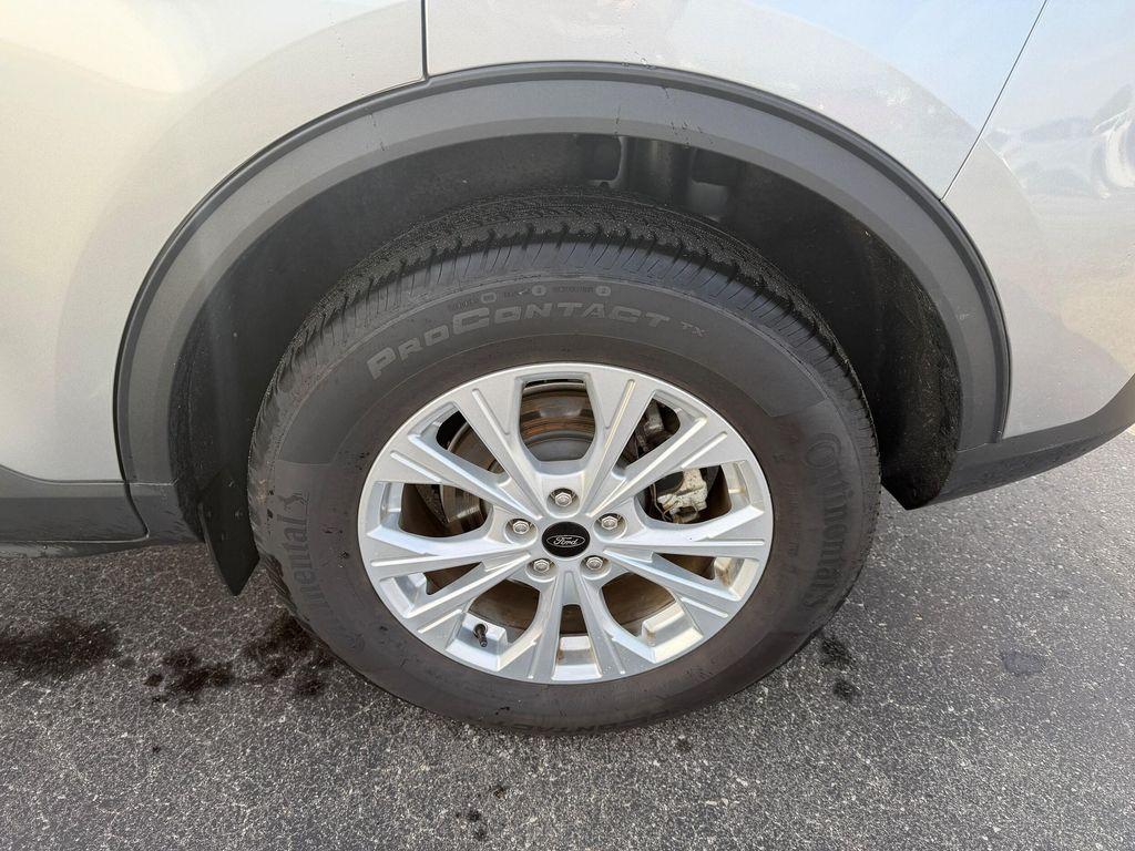 used 2023 Ford Escape car, priced at $24,995