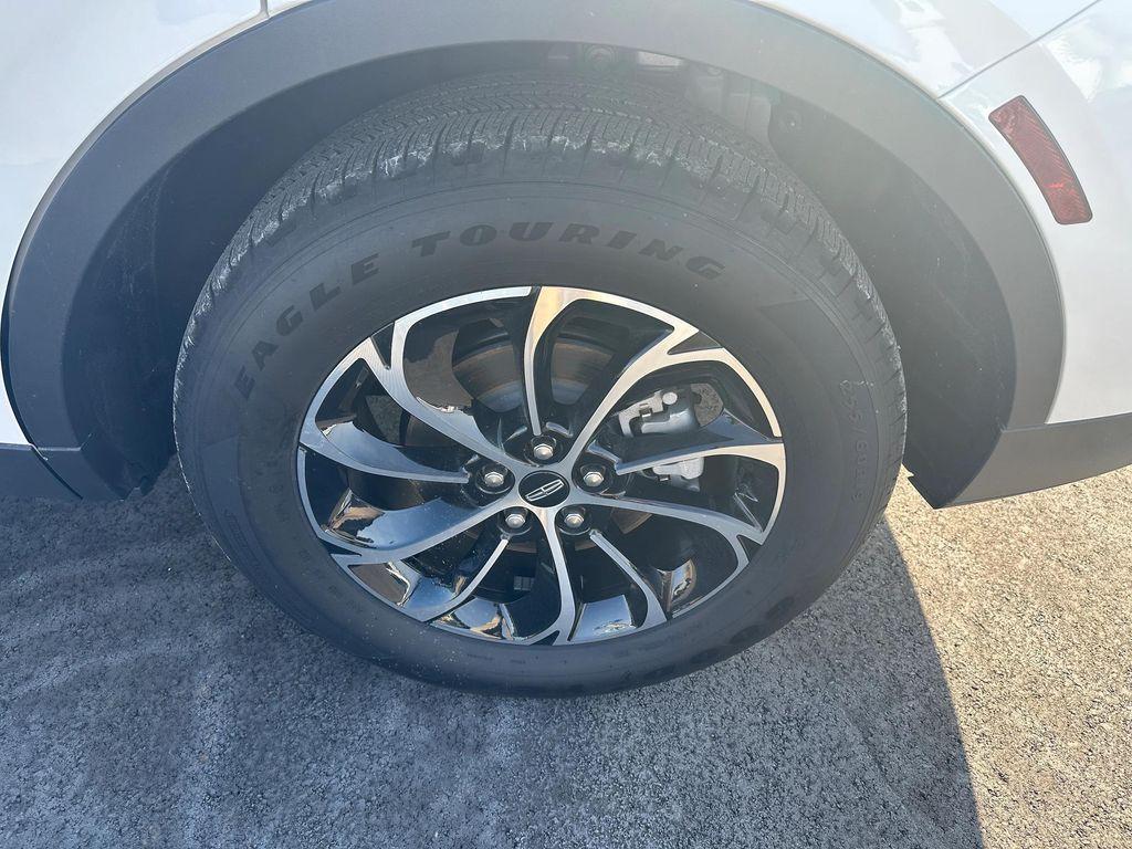 used 2024 Lincoln Nautilus car, priced at $49,995