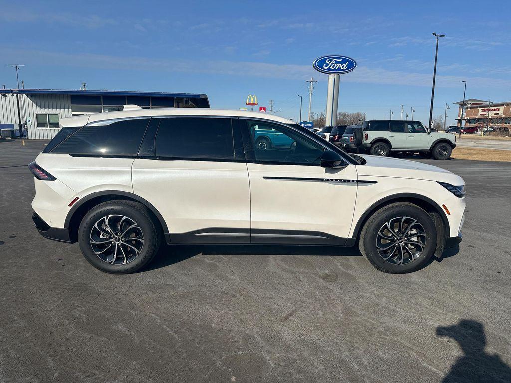 used 2024 Lincoln Nautilus car, priced at $49,995