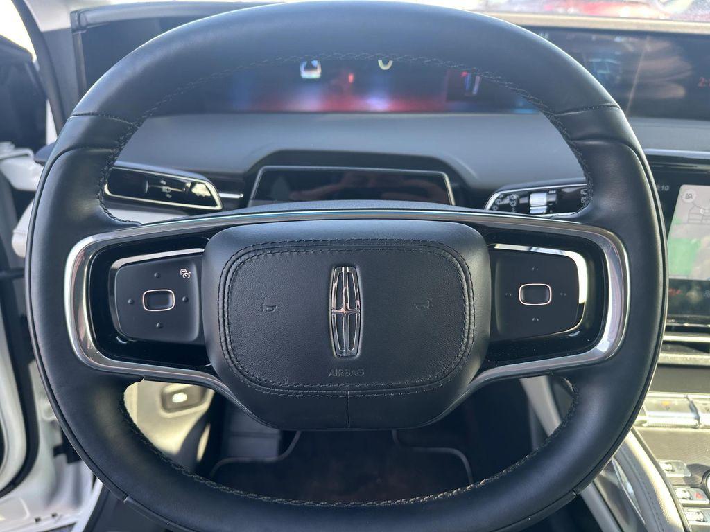 used 2024 Lincoln Nautilus car, priced at $49,995