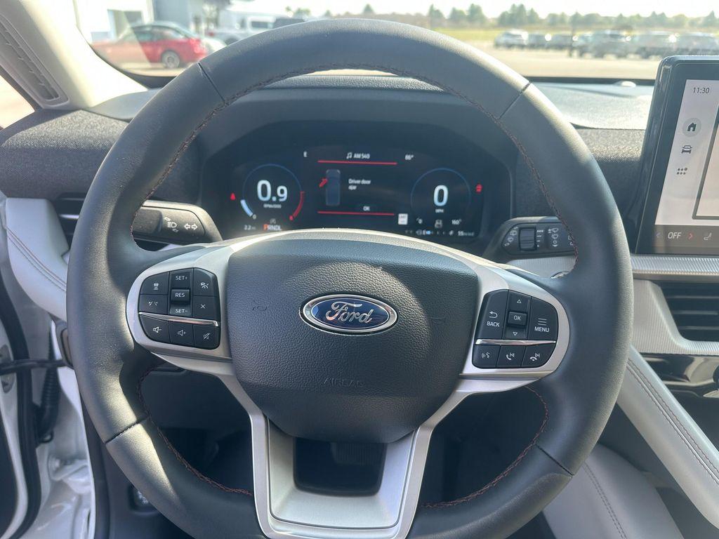 new 2025 Ford Explorer car, priced at $46,456