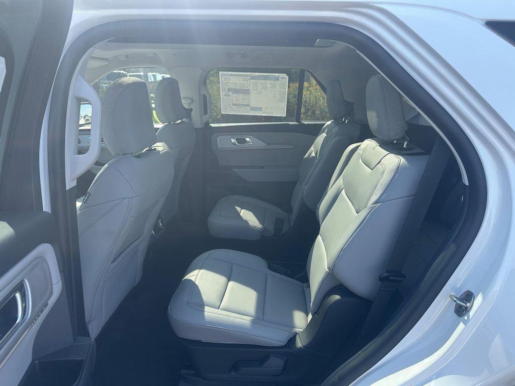 new 2025 Ford Explorer car, priced at $46,456
