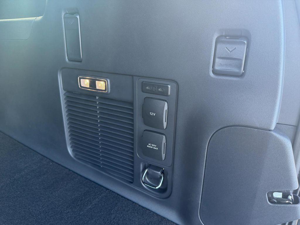 new 2025 Ford Expedition Max car, priced at $84,000