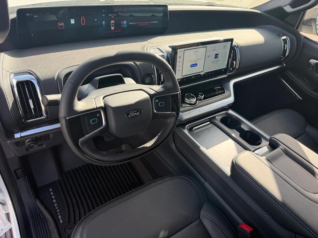 new 2025 Ford Expedition Max car, priced at $84,000
