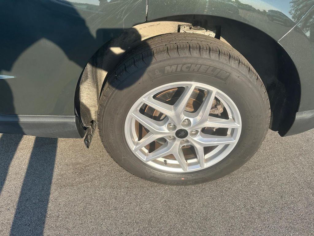 used 2024 Ford Edge car, priced at $34,995