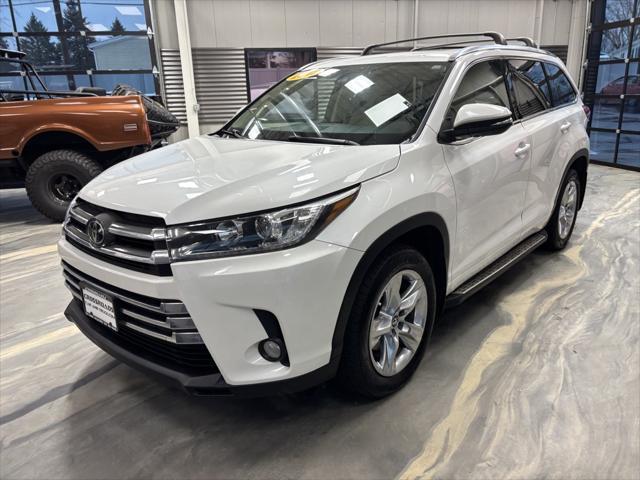 used 2018 Toyota Highlander car, priced at $24,395