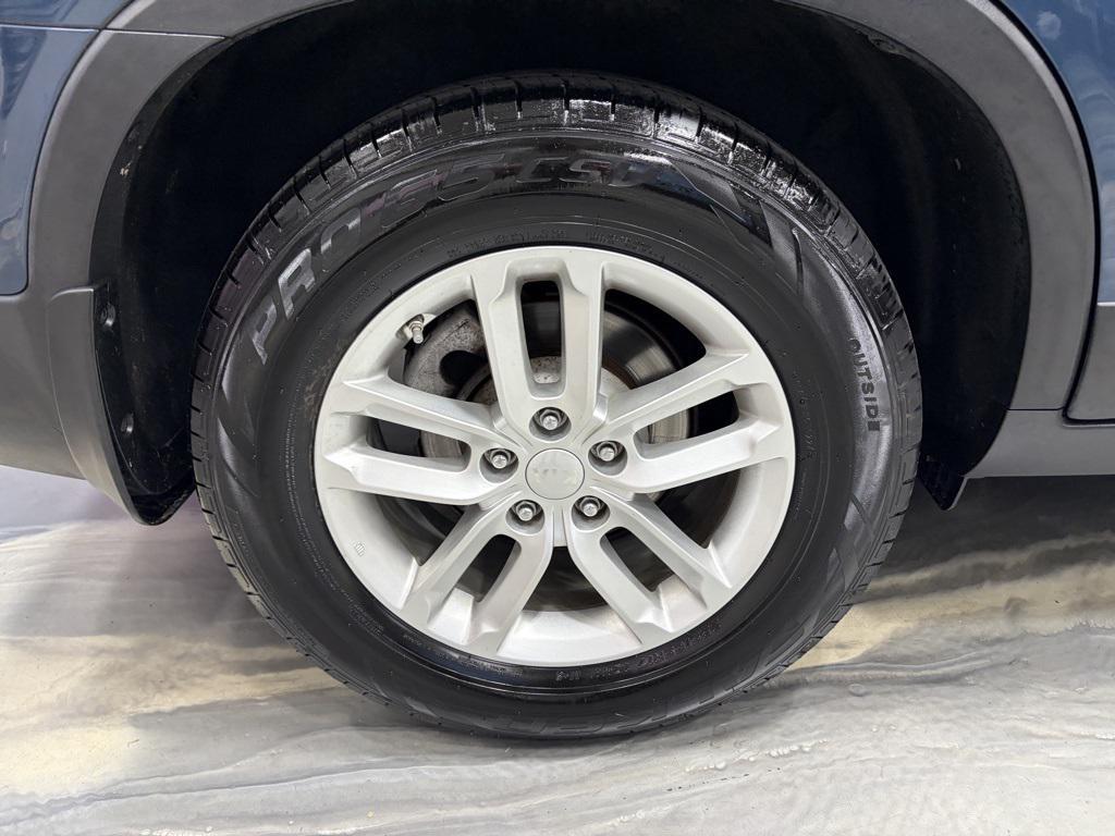 used 2015 Kia Sorento car, priced at $6,900