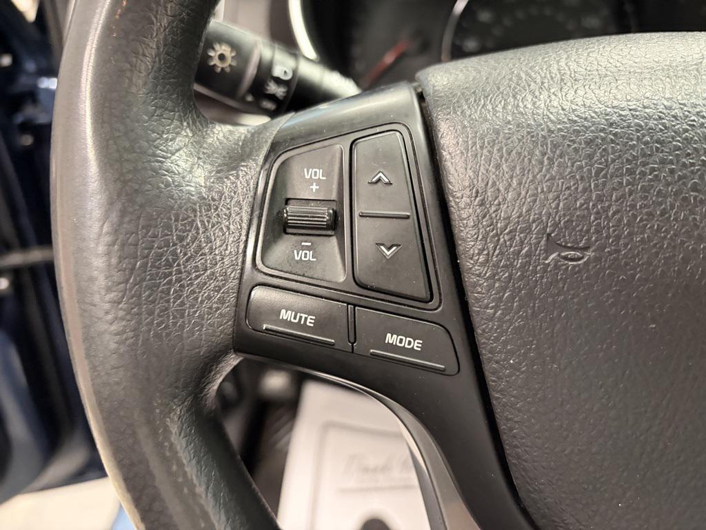 used 2015 Kia Sorento car, priced at $6,900