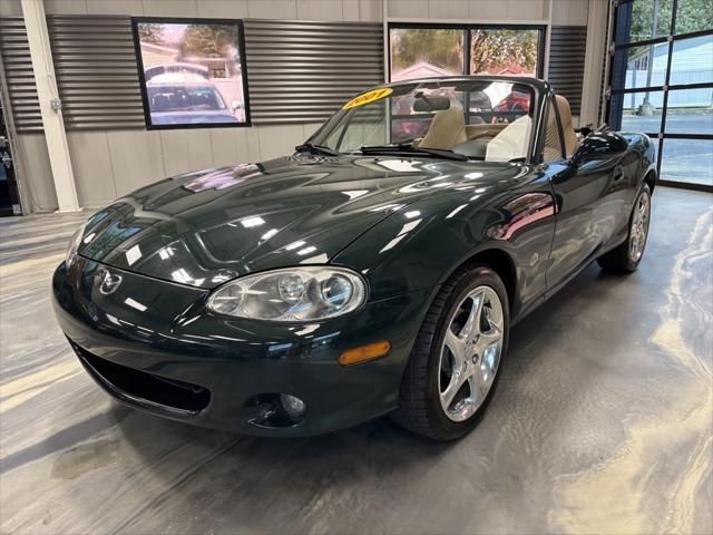 used 2001 Mazda MX-5 Miata car, priced at $12,695