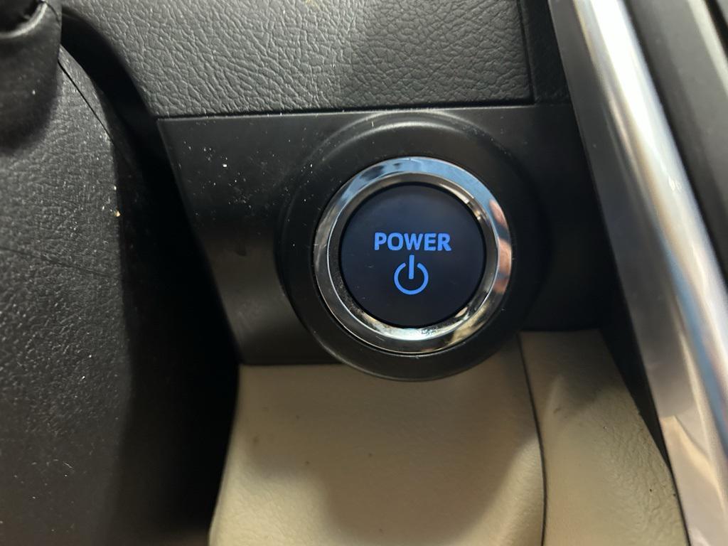 used 2015 Toyota Camry Hybrid car, priced at $13,995