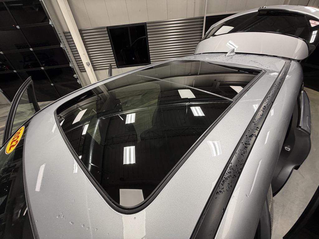 used 2022 Acura MDX car, priced at $34,995