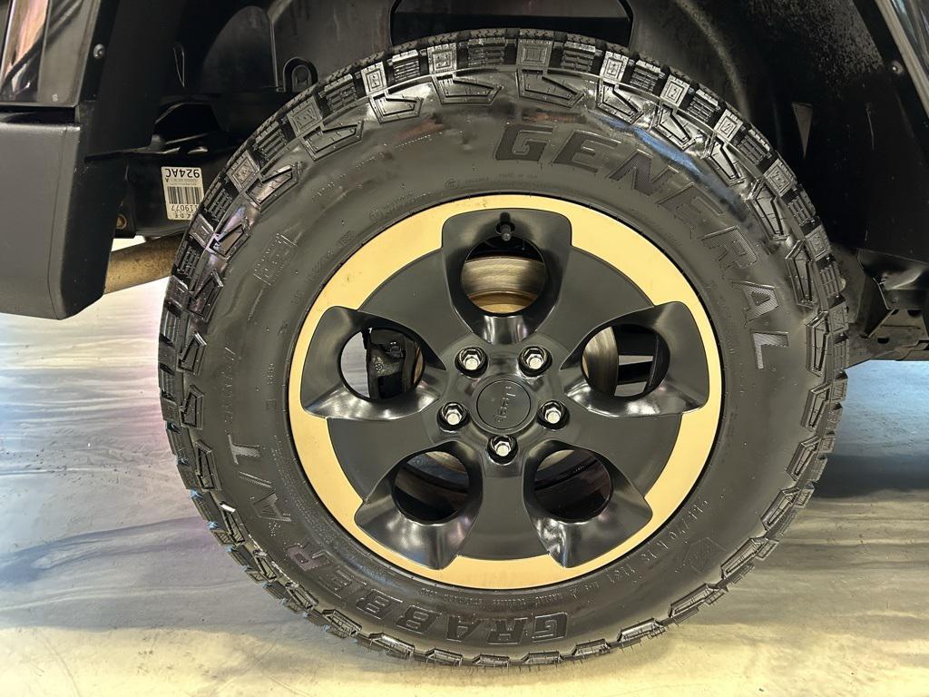 used 2014 Jeep Wrangler Unlimited car, priced at $17,495