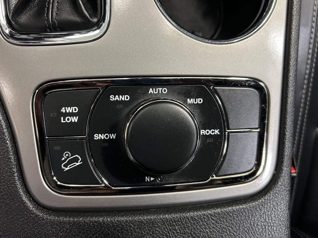 used 2021 Jeep Grand Cherokee car, priced at $27,295