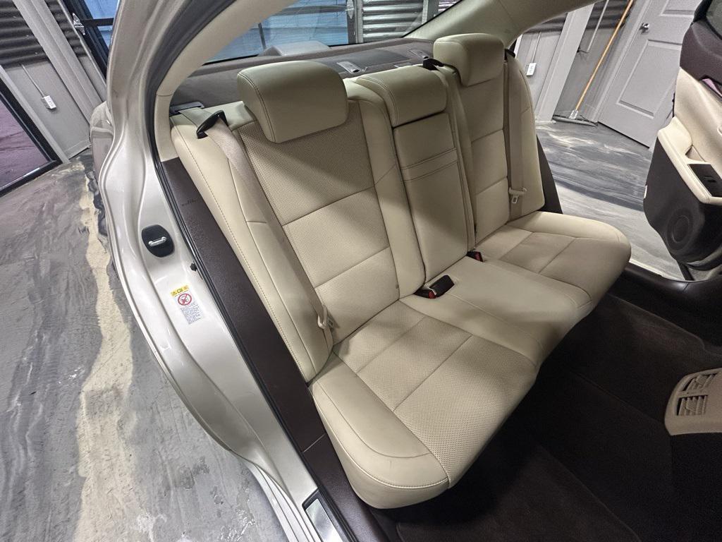 used 2016 Lexus ES 350 car, priced at $22,395