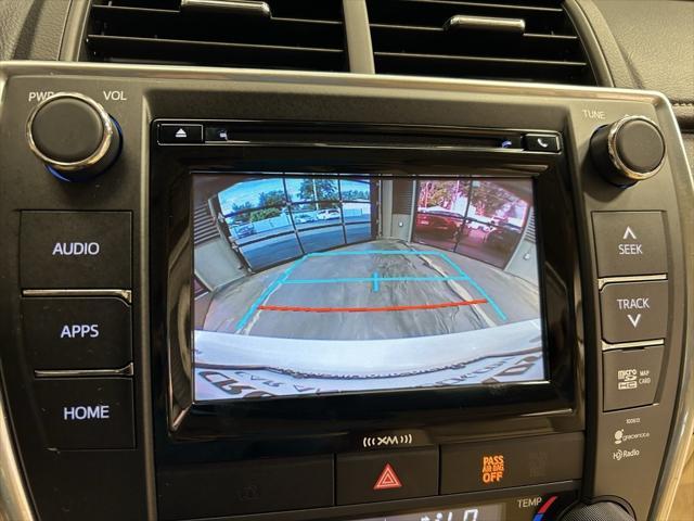 used 2016 Toyota Camry Hybrid car