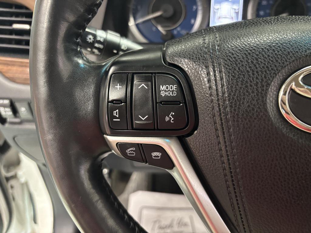 used 2015 Toyota Sienna car, priced at $19,995
