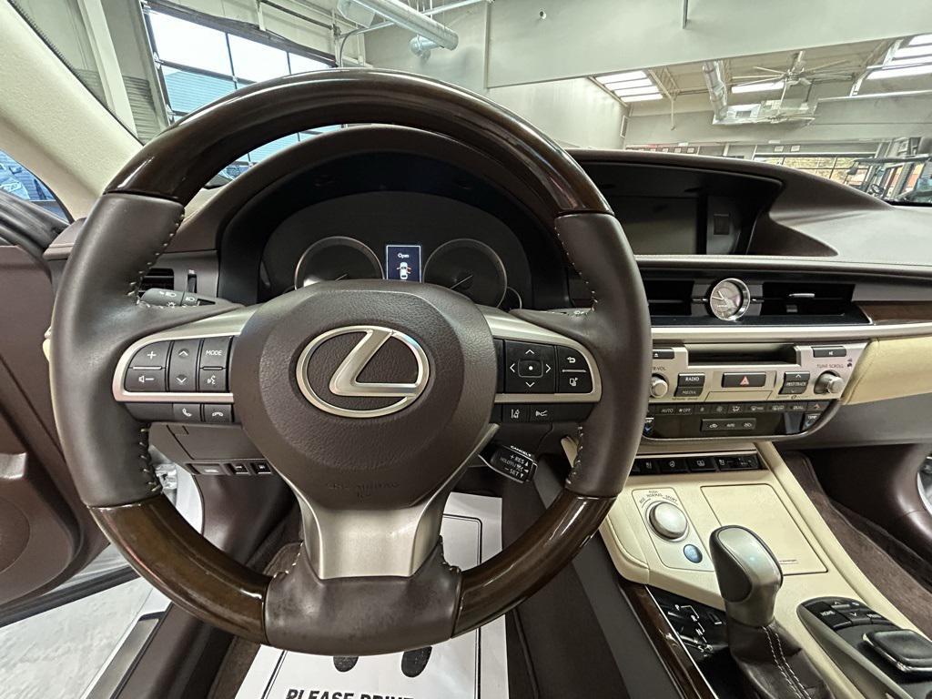 used 2017 Lexus ES 350 car, priced at $26,895